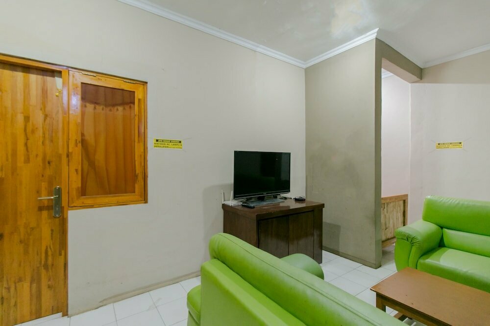 SPOT ON 1899 Berkah Homestay