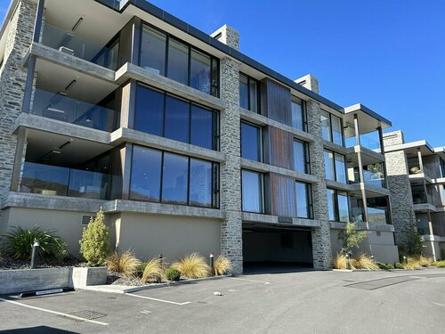 Marina Terrace Apartments, Wanaka, 예약 아파트 Treble Cone Ski Area 수영장이 있는 호텔, 수영장