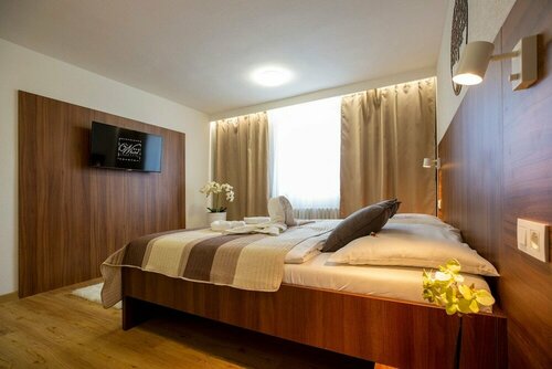 WX Hotel, Réserver Hôtel Hôtels à Devinska Nova Ves avec parking, Parking