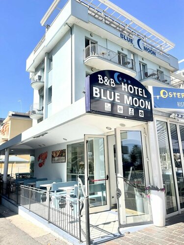 Hotel Blue Moon B&B, Забронировать Отель СПА-отели Маребелло, SPA-услуги