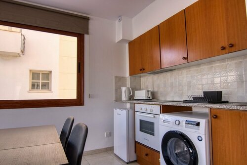 Phaedrus Living City Flat Palas 103, Boek Appartement Paphos International Airport Paphos