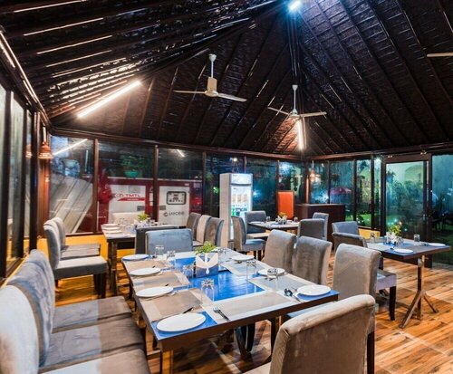 Corbett Symphony Resort, Забронировать Курортный отель Найнитал штат Уттаракханд