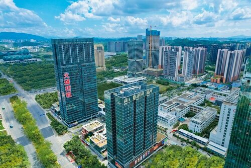 Kingkey Kingyu Hotel, Rezerwuj Hotel Hotele w Guangdong z parkingiem, Parking