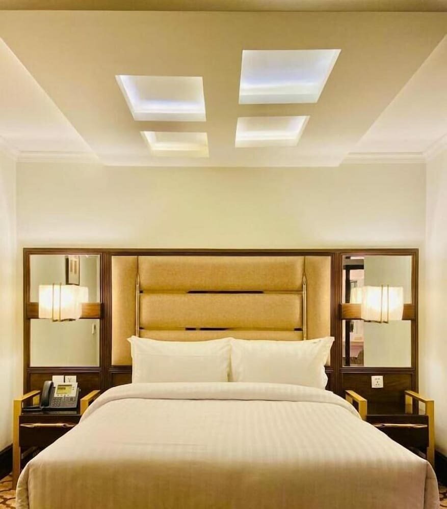 Saffron Dor Hotels