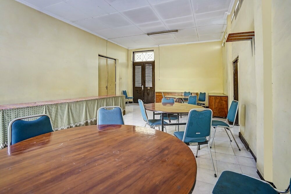 Wisma Tamu Syariah by Oyo