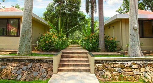 Lulung Aranya Nivas Resort, Брондау Қонақ үй Bālidiha 