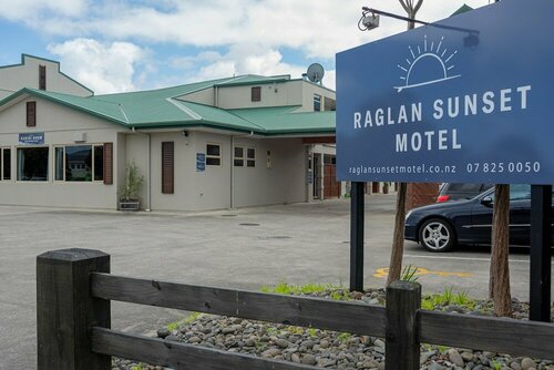Raglan Sunset Motel and Conference Venue, Забронировать Мотель Раглан Вайкато