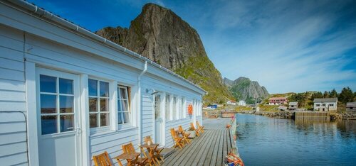 Eliassen Rorbuer, hamnoy l Lofoten, Norway, Book Hotel Moskenes Lofoten