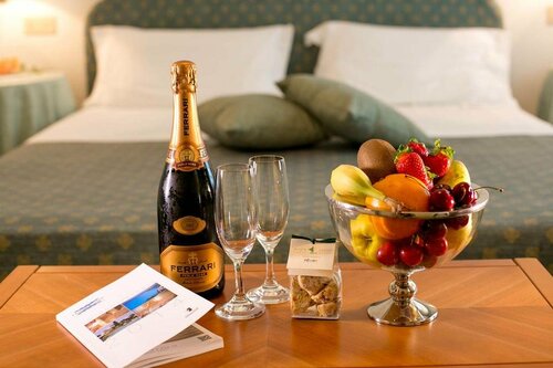 LH Mion Hotel, Book Hotel Hoteller i Silvi med parkering, Parkering
