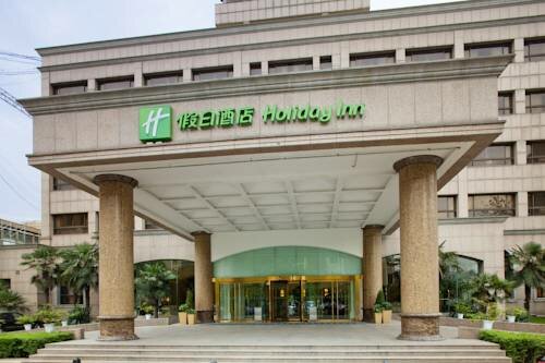 Holiday Inn Express Zhengzhou, an Ihg Hotel, Забронировать Отель Отели Чжэнчжоу 3 звезды, 3*