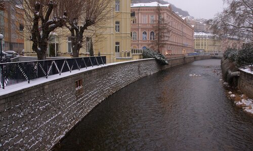 Hotel Pavlov, Забронировать Отель Отели Карловых Варов с парковкой, рядом с Курортный центр Замковые Лазни, Парковка