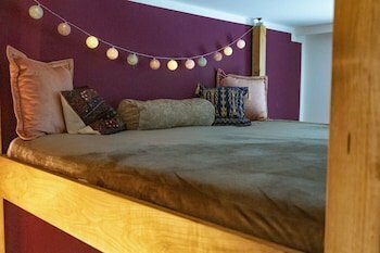 Prime Rooms Vienna - Hostel, Забронировать Хостел Вена Австрия, рядом с Замок Вильгельминенберг