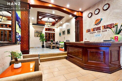 HANZ LakeView Hotel Hanoi, Забронировать Отель Отели Ханоя с парковкой, рядом с Парк им. Ленина, Парковка