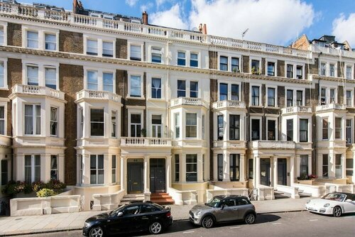 Fantastic 3 Bed Apartment In Earls Court, Забронировать Апартаменты/квартира Отели Большого Лондона с парковкой, Парковка