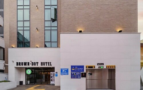 Brown Dot Hotel Sajik Baseball Stadium, Prenota Hotel Dongnae-Gu Busan