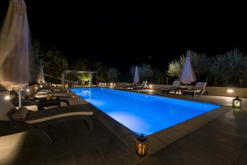 Serenity River Villa, Rezervați Vilă Chania 