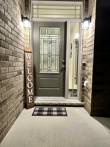 Spacious Private Comfortable Home, Book Hotel Hoteller i Ontario med parkering, Parkering
