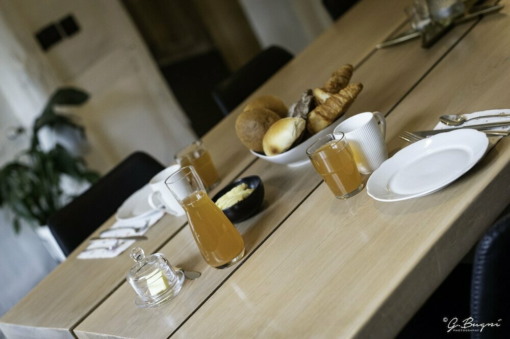 Paddock Lodge - Suites Wellness & Chambres dhôtes
