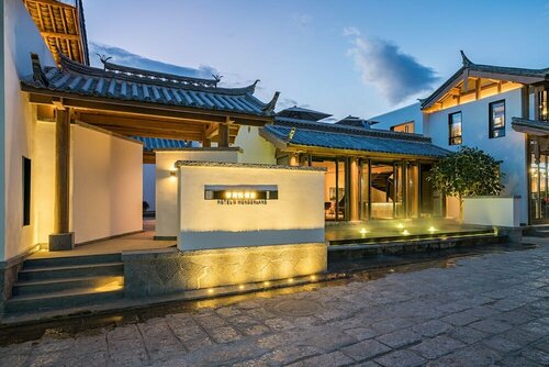 Heyue moxie Hotel Lijiang, Забронировать Отель СПА-отели Лицзян, рядом с Sifang Tingyin Square, SPA-услуги