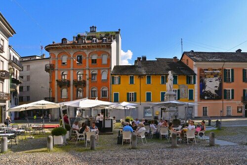Casa Chiara in Muralto Locarno, Забронировать Апартаменты/квартира Отели Locarno Ascona Losone с парковкой, Парковка