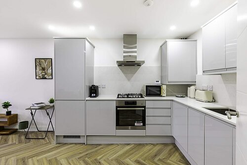 Spacious and Beautiful Apartment In Hanwell, Забронировать Апартаменты/квартира Hanwell Большой Лондон