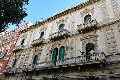 Sisuites, Забронировать Гостевой дом Отели Бари с парковкой, рядом с Bari Central Train Station, Парковка