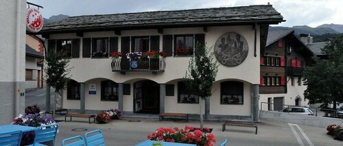 Auberge de l’Union, Book Hostel / Vandrerhjem Lens Vandrehjem, Hostel / Vandrerhjem