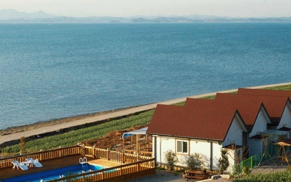 Baraeroad Pension