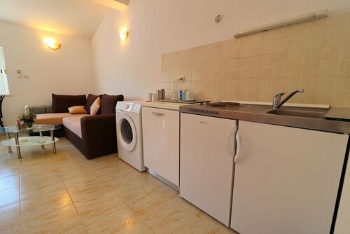 Apartment Belin Mljet, Забронировать Апартаменты/квартира Отели Дубровницко-Неретвинская жупания с парковкой, Парковка