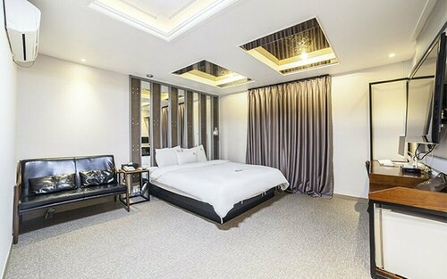 Haeundae Wide Ocean View & Residence, Забронировать Гостевой дом СПА-отели Ch'ŏngsap'o, SPA-услуги