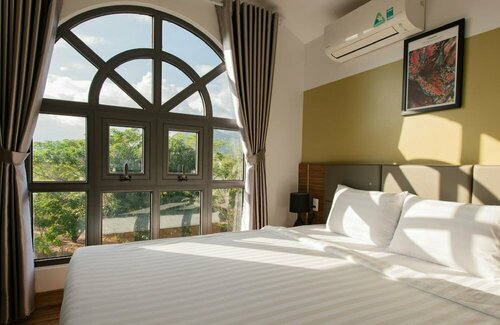 Westlake Hotel, Book Hotel Thủy Triều Khanh Hoa