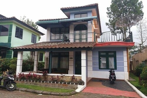 Villa Luxury kota bunga, Rezervovat Vila Cipanas West Java