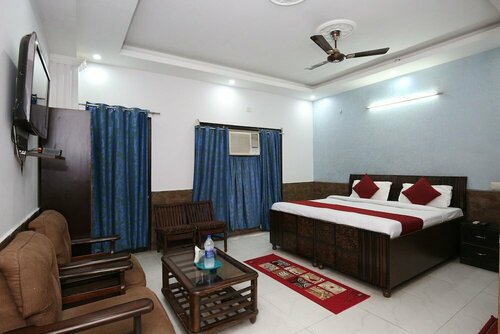 OYO 10362 Hotel Milan Inn, Забронировать Отель Чандигарх Chandigarh Region