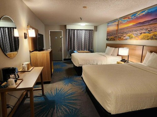 Days Inn by Wyndham Tucumcari, Забронировать Отель Отели Тукумкэри с парковкой, Парковка