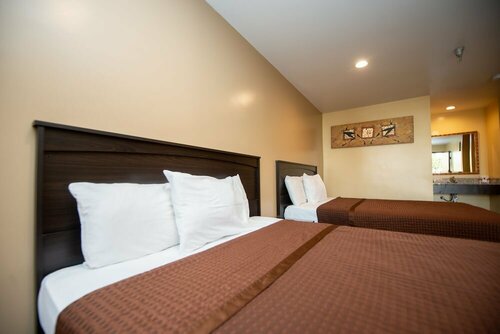 Casa Bella Inn- Huntington Park, Забронировать Мини-отель Хантингтон-Парк Большой Лос-Анджелес