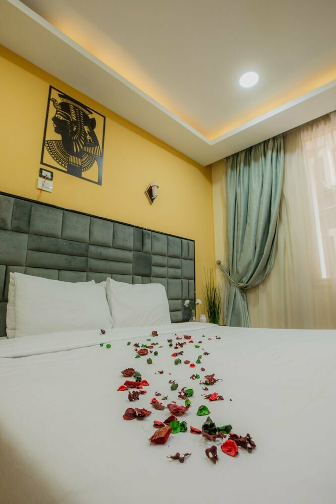 Capital Hotel