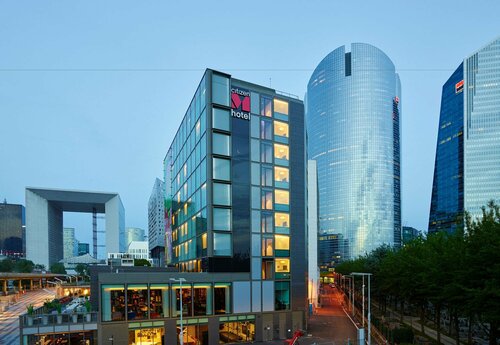 citizenM Paris La Défense, Забронировать Отель Нантер Дефанс, рядом с Театр Нантер-Амандье