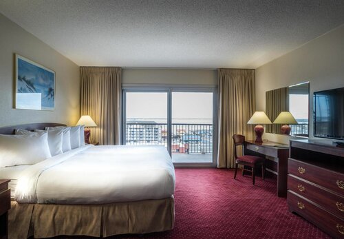 Grand Hotel Ocean City Oceanfront, Забронировать Отель Оушен-Сити Мэриленд, рядом с Торговый центр Midway