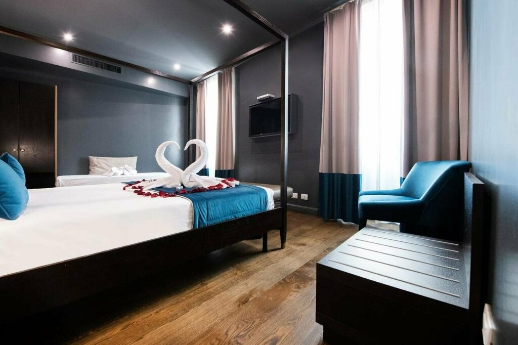 Hotel 87 eighty-seven - Maison dArt Collection