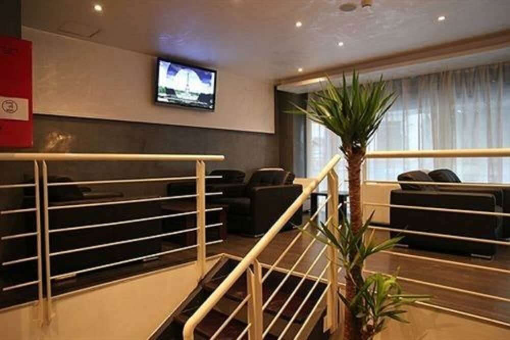 ABC Hotel