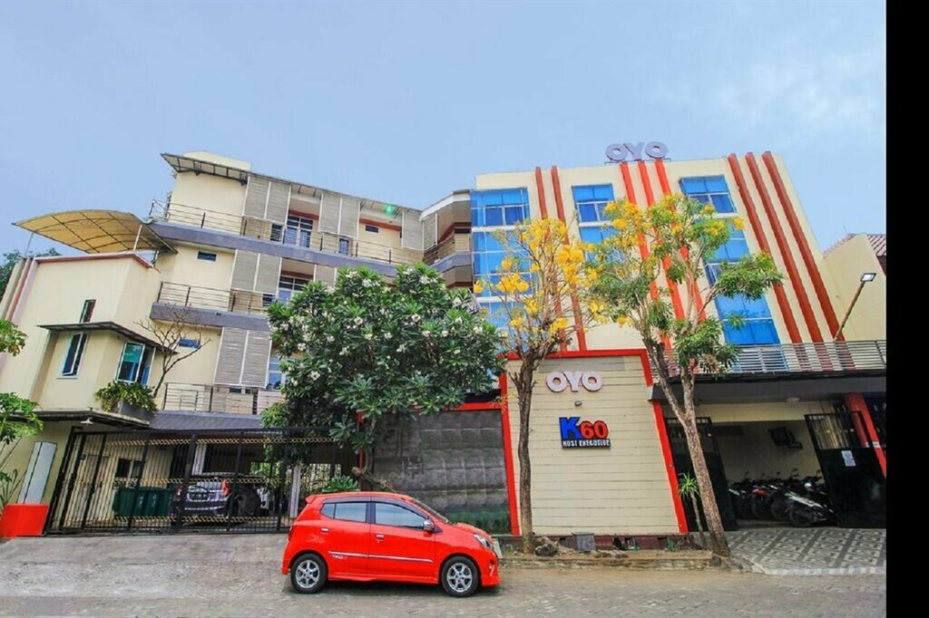Super OYO Capital O 175 K-60 Residence