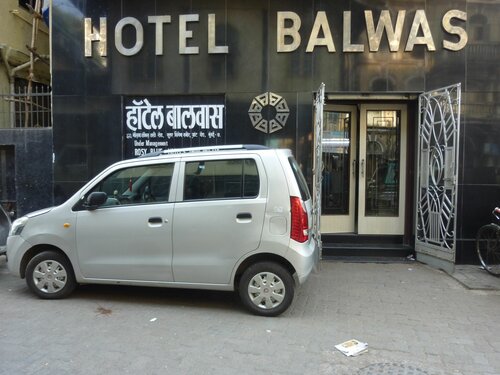 Hotel Balwas, Забронировать Отель Отели Mumbai Region с парковкой, Парковка