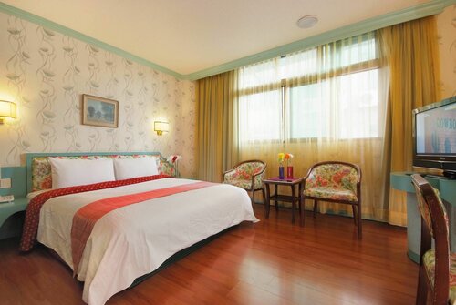 Chiao Yua Hotel, Забронировать Отель Фэнъюань Taichung Area