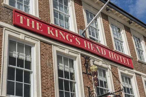 BEST WESTERN The Kings Head Hotel, 예약 호텔 Cumbria 주차 가능 호텔, 주차장