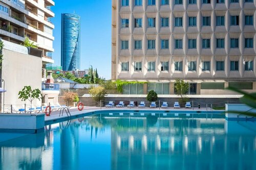 Hotel Madrid Chamartín, Affiliated by Meliá, Забронировать Отель Чамартин Мадрид