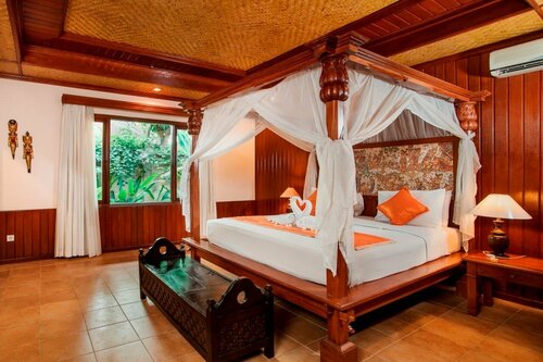 Sri Phala Resort & Villa, Забронировать Курортный отель Отели Денпасар с питанием, Пансион