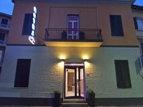 Hotel Astor, Забронировать Отель Пиза Тоскана, рядом с Арена Гарибальди