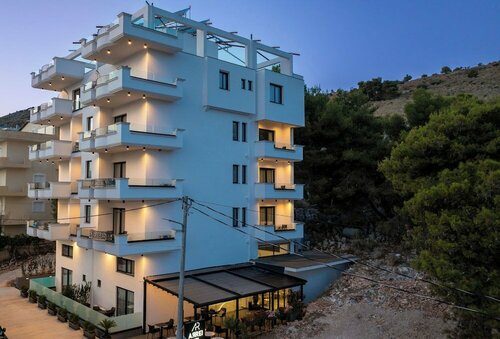 Arrei Hotel