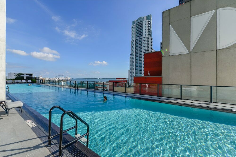Exquisite Bay View Studio at Miami