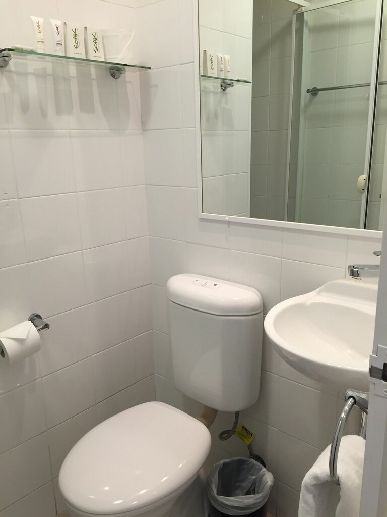 Airport Guesthouse